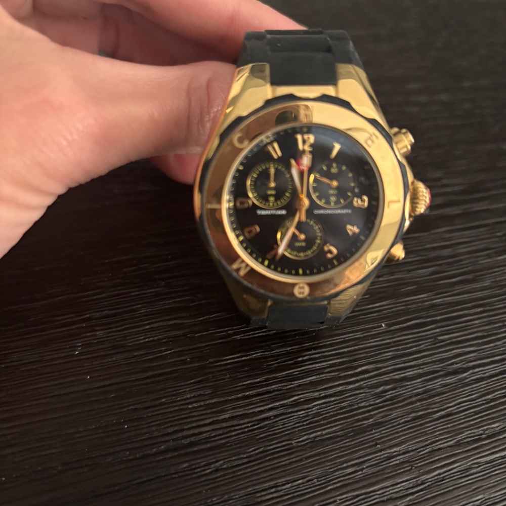 Michelle Watch - Picture 4 of 4